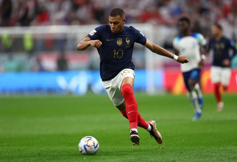 Top 10 Cầu Thủ Giỏi Nhất Thế Giới 2025 2 Kylian Mbappé (Real Madrid) – Ông Vua Mới Của Bóng Đá